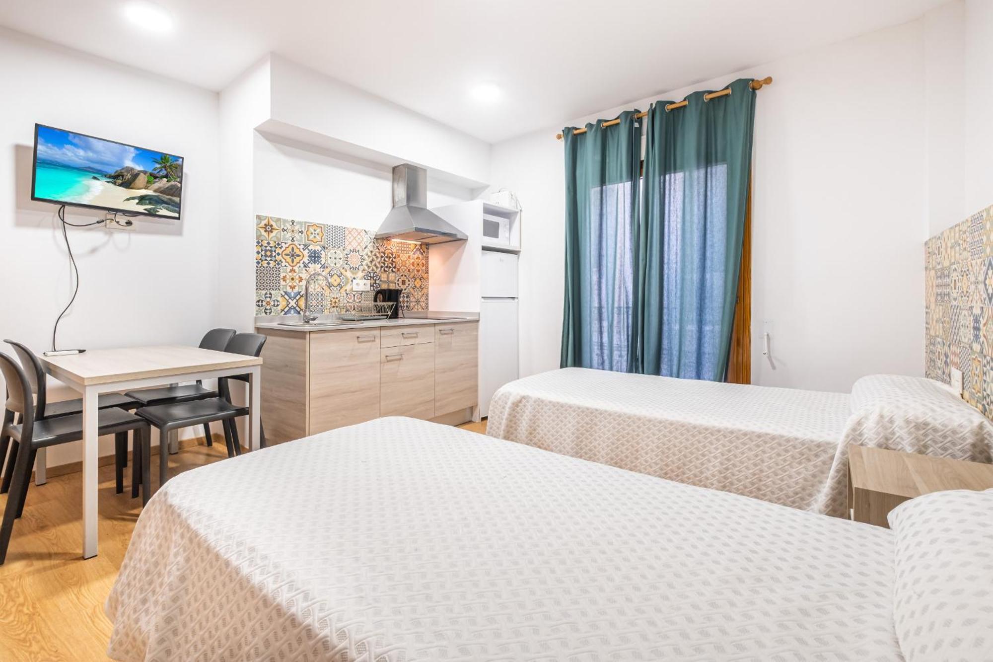 Apartment El Castell Old-town Benidorm